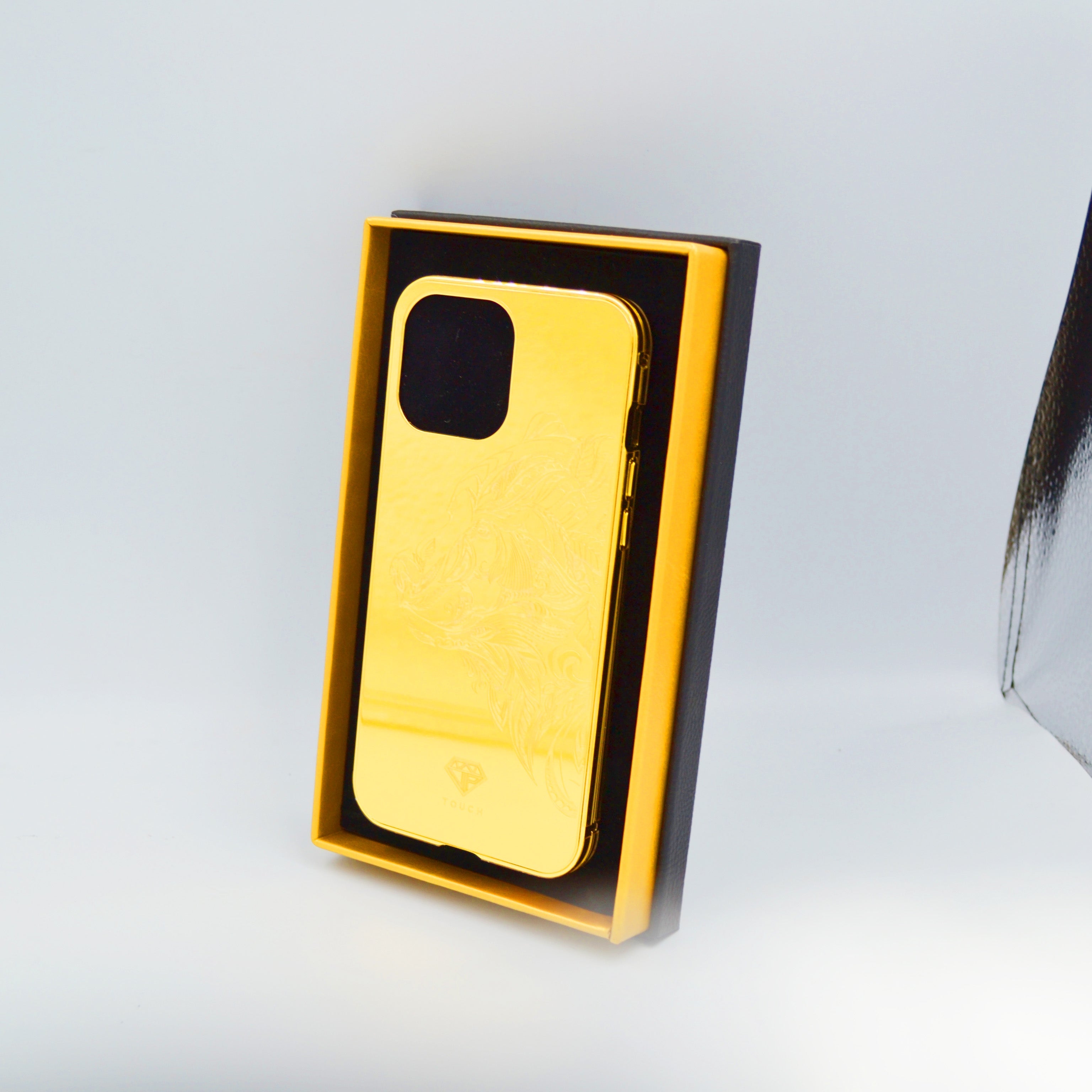 Vip Gold Hiphone Telecom iPhone 13 Pro Max 24K Bear Artistic Edition