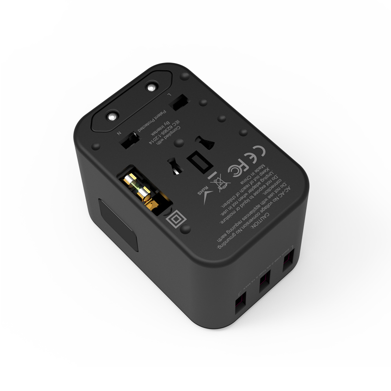WIWU UA-303 Universal Plug Adapter - Black